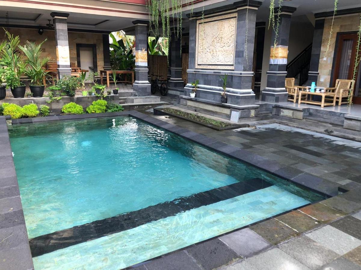 Awan Bali House Hotel Ubud Buitenkant foto